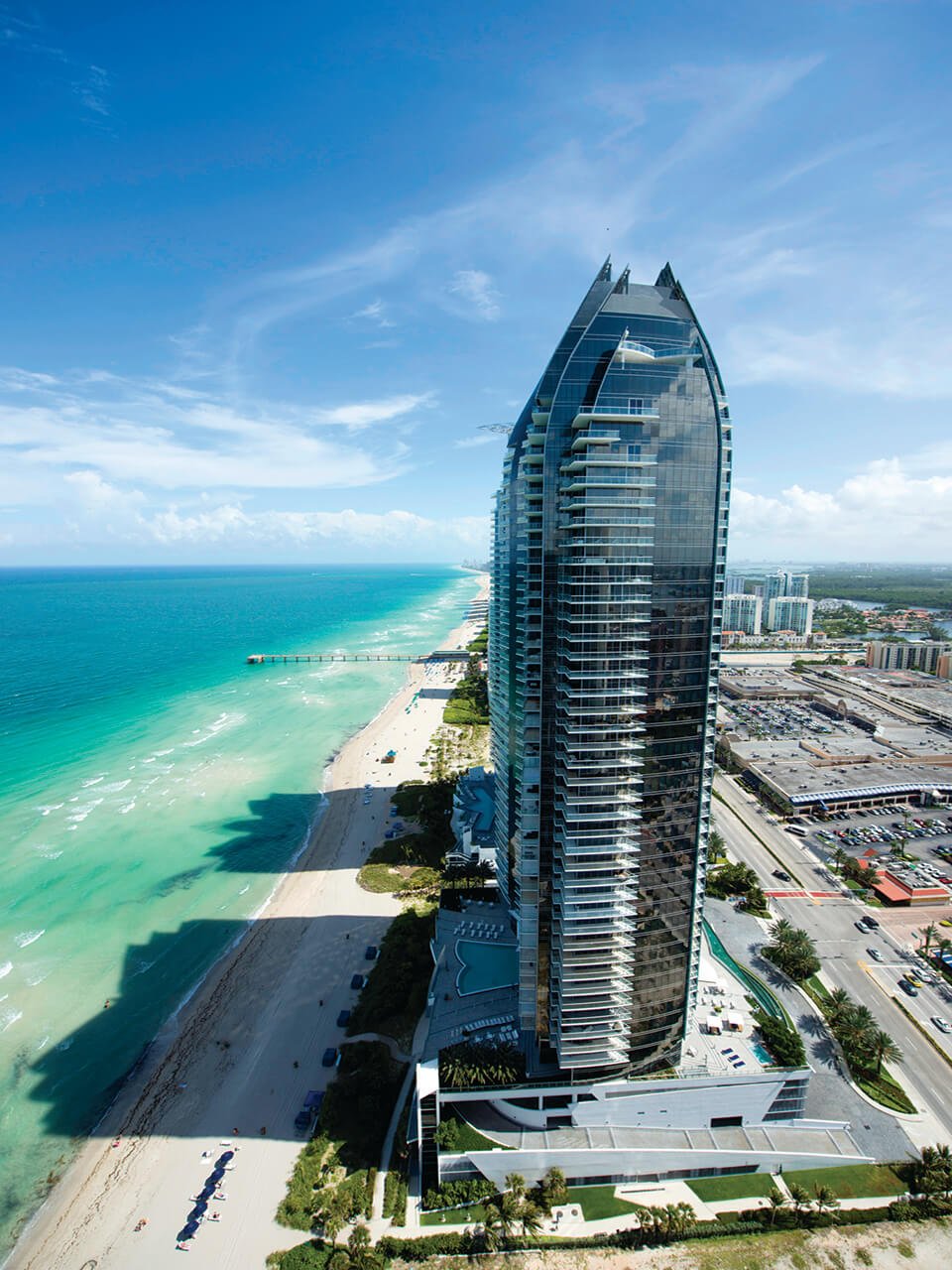 Luxe Beachfront Special 19th Floor W Resort Condo, Fort Lauderdale